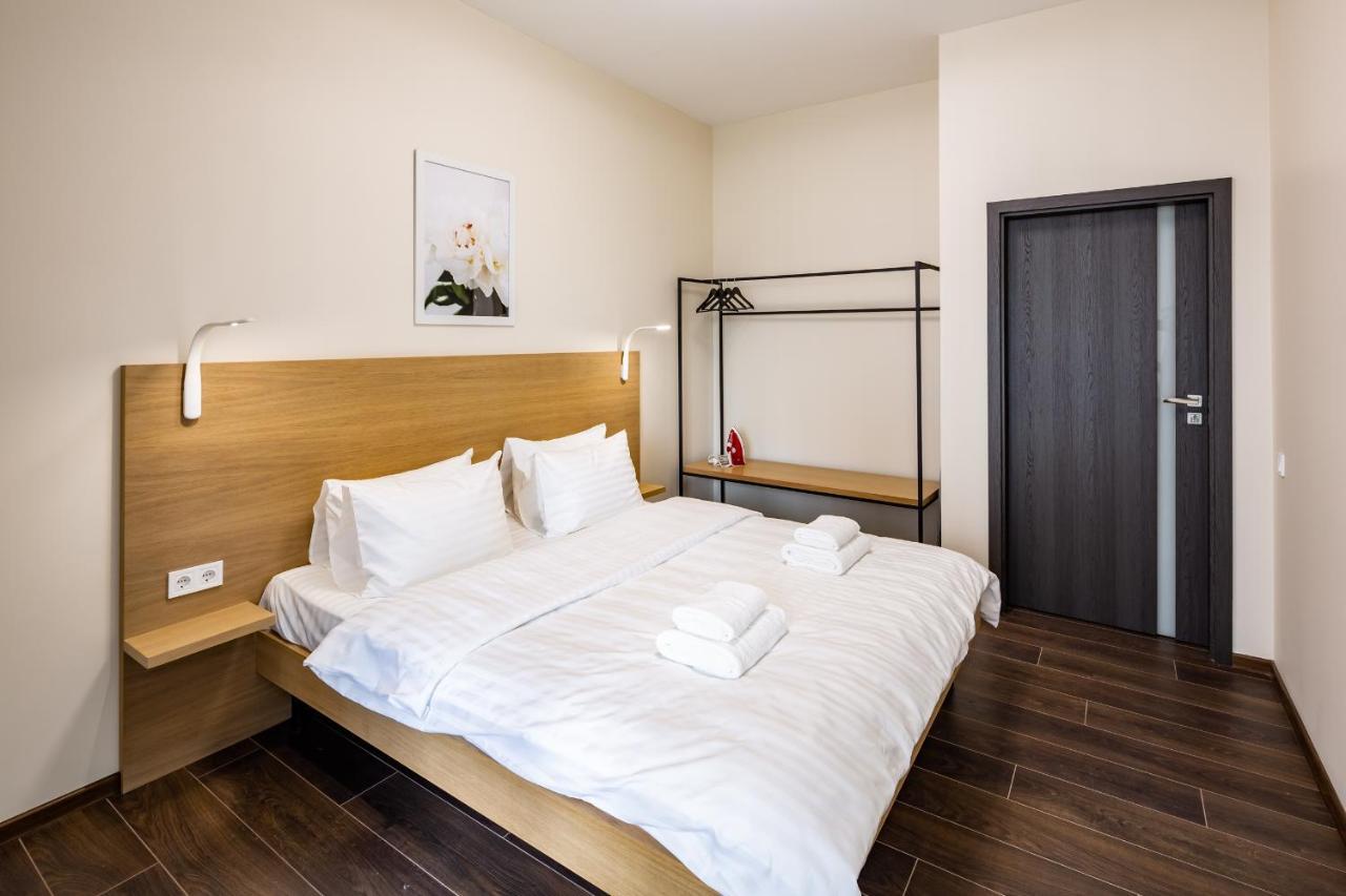 Новобудова В Центрі Львова Apartment Exterior photo