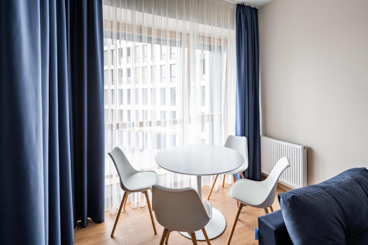 Новобудова В Центрі Львова Apartment Exterior photo