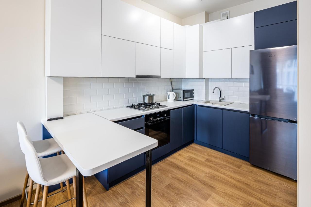Новобудова В Центрі Львова Apartment Exterior photo