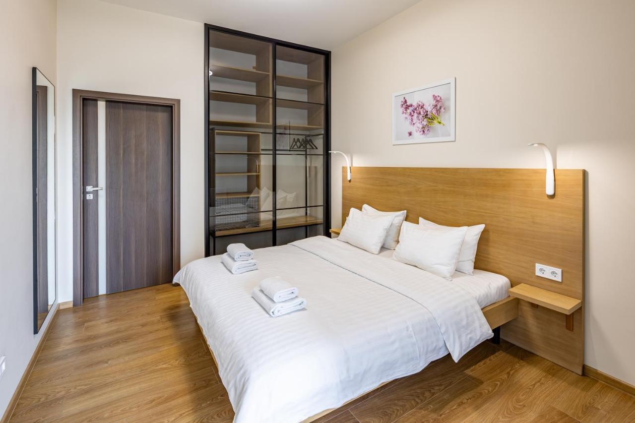 Новобудова В Центрі Львова Apartment Exterior photo